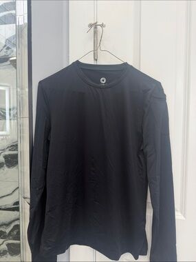 Women's Black Long-Sleeve Performance Tee by (no brand)